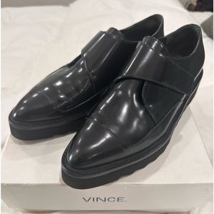 Vince leather shoes